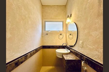 Casa à venda com 4 quartos, 448m² em Anhangabaú, Jundiaí