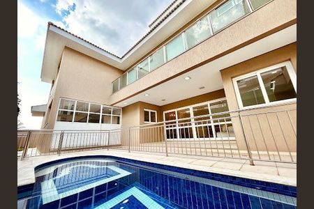 Casa à venda com 4 quartos, 448m² em Anhangabaú, Jundiaí