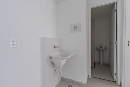 Apartamento para alugar com 36m², 2 quartos e sem vaga