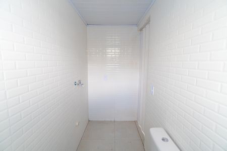 Studio para alugar com 26m², 1 quarto e sem vaga Studio para alugar com 26m², 1 quarto e sem vagaBanheiro