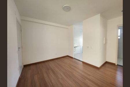Sala de apartamento para alugar com 2 quartos, 48m² em Tijuca, Contagem