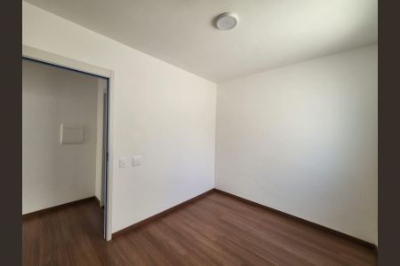 Quarto 2 de apartamento para alugar com 2 quartos, 48m² em Tijuca, Contagem