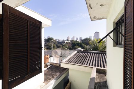 Vista da Suíte 1 de casa para alugar com 3 quartos, 197m² em Vila Brasilina, São Paulo