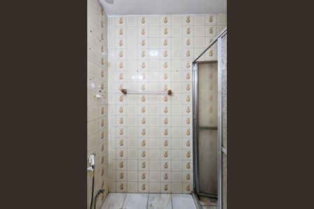 Apartamento à venda com 121m², 2 quartos e 1 vaga Apartamento à venda com 121m², 2 quartos e 1 vagaBanheiro
