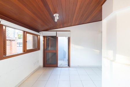 Apartamento para alugar com 140m², 3 quartos e 1 vaga Apartamento para alugar com 140m², 3 quartos e 1 vagaQuarto