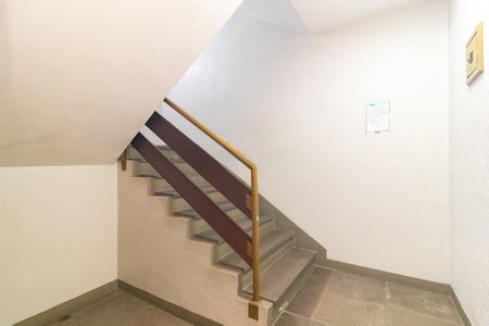 Apartamento para alugar com 140m², 3 quartos e 1 vaga Apartamento para alugar com 140m², 3 quartos e 1 vagaCorredor