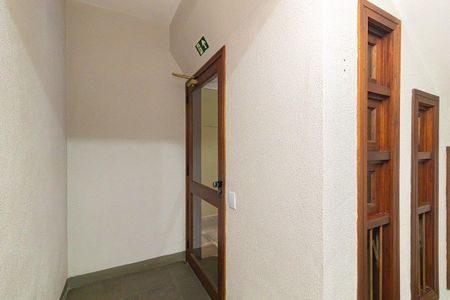 Área comum de apartamento para alugar com 3 quartos, 140m² em Petrópolis, Porto Alegre
