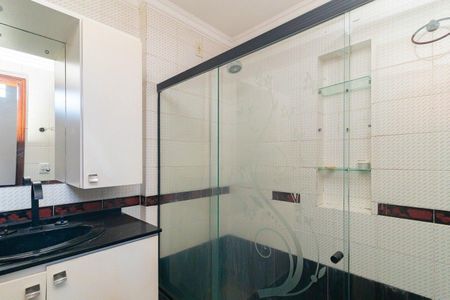 Apartamento para alugar com 140m², 3 quartos e 1 vaga Apartamento para alugar com 140m², 3 quartos e 1 vagaBanheiro da Suíte