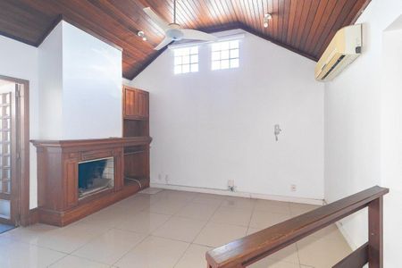 Apartamento para alugar com 140m², 3 quartos e 1 vaga Apartamento para alugar com 140m², 3 quartos e 1 vagaSuíte
