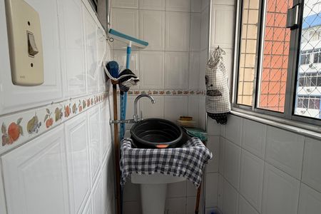 Cozinha e Área de Serviço de apartamento para alugar com 2 quartos, 42m² em Boqueirão, Santos