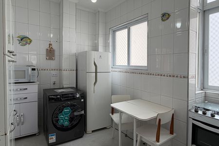 Cozinha e Área de Serviço de apartamento para alugar com 2 quartos, 42m² em Boqueirão, Santos