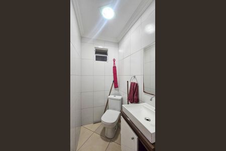 Casa à venda com 120m², 3 quartos e 2 vagas Casa à venda com 120m², 3 quartos e 2 vagasLavabo