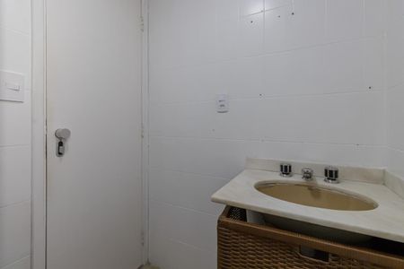 Apartamento para alugar com 90m², 3 quartos e 1 vaga Apartamento para alugar com 90m², 3 quartos e 1 vagaBanheiro