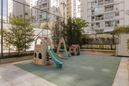 Apartamento para alugar com 90m², 3 quartos e 1 vaga Apartamento para alugar com 90m², 3 quartos e 1 vagaÁrea comum - Playground