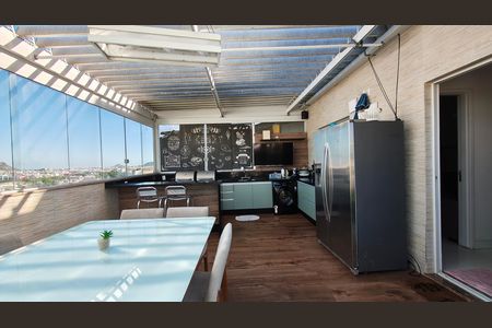 Apartamento para alugar com 4 quartos, 200m² em Recreio dos Bandeirantes, Rio de Janeiro