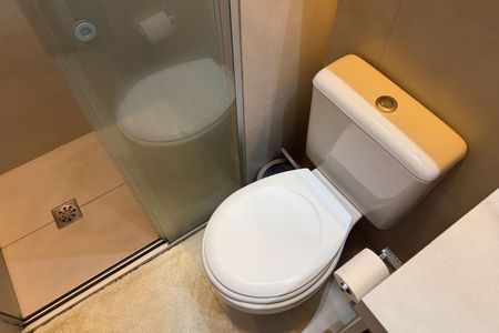 Apartamento para alugar com 88m², 2 quartos e 2 vagas Apartamento para alugar com 88m², 2 quartos e 2 vagasBanheiro da Suíte