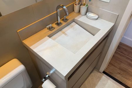 Apartamento para alugar com 88m², 2 quartos e 2 vagas Apartamento para alugar com 88m², 2 quartos e 2 vagasBanheiro da Suíte