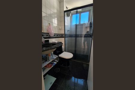 Banheiro de apartamento para alugar com 2 quartos, 48m² em Jardim Celeste, São Paulo