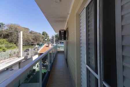 Varanda  de casa de condomínio à venda com 3 quartos, 150m² em Vila Pedra Branca, São Paulo