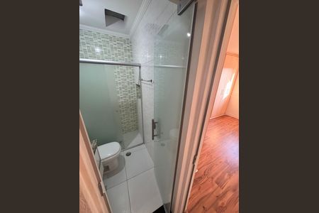 Casa de condomínio para alugar com 72m², 2 quartos e 1 vaga Casa de condomínio para alugar com 72m², 2 quartos e 1 vagaBanheiro