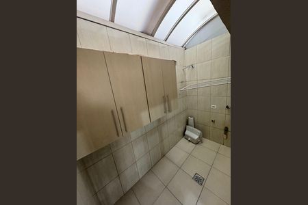 Casa de condomínio para alugar com 72m², 2 quartos e 1 vaga Casa de condomínio para alugar com 72m², 2 quartos e 1 vagaÁrea de serviço