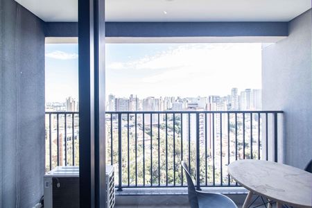 Varanda de kitnet/studio para alugar com 0 quarto, 24m² em Vila Mariana, São Paulo