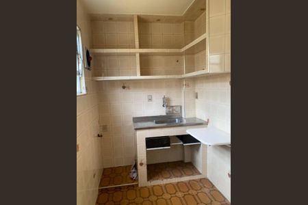 Cozinha de apartamento para alugar com 2 quartos, 50m² em Praça Seca, Rio de Janeiro