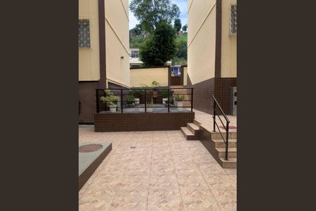 Entrada de apartamento para alugar com 2 quartos, 50m² em Praça Seca, Rio de Janeiro