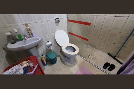 banheiro suite  de casa à venda com 2 quartos, 65m² em Vl Recreio, Betim