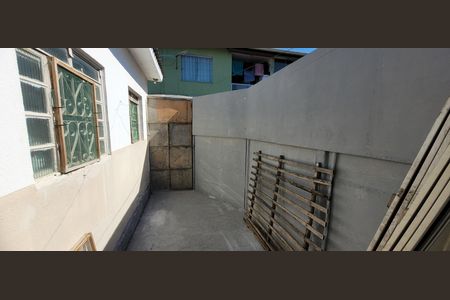 Casa à venda com 65m², 2 quartos e 1 vaga Casa à venda com 65m², 2 quartos e 1 vagaÁrea de Serviço