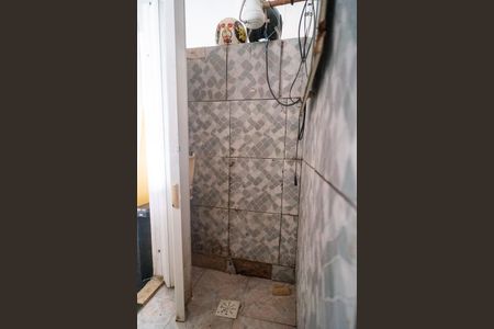 Casa para alugar com 72m², 1 quarto e 1 vaga Casa para alugar com 72m², 1 quarto e 1 vagaBanheiro