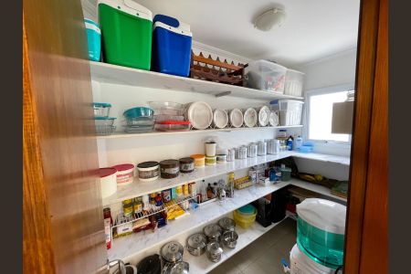 Despensa de casa de condomínio à venda com 4 quartos, 340m² em Loteamento Alphaville Campinas, Campinas
