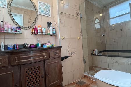 Apartamento para alugar com 220m², 4 quartos e 1 vagaBanheiro da Suíte 3