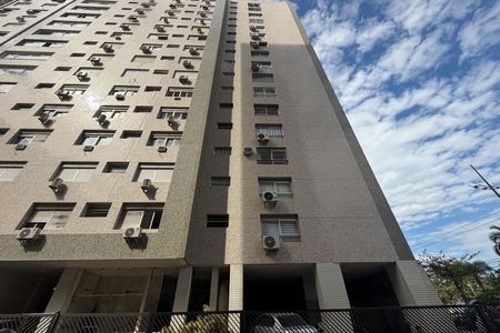 Fachada de apartamento para alugar com 4 quartos, 220m² em Gonzaga, Santos