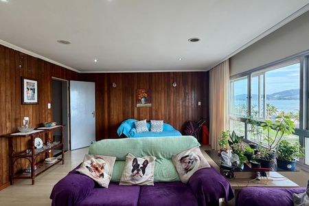 Sala de apartamento para alugar com 4 quartos, 220m² em Gonzaga, Santos
