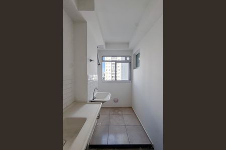 Apartamento para alugar com 55m², 3 quartos e 2 vagas Apartamento para alugar com 55m², 3 quartos e 2 vagasCozinha e Área de Serviço