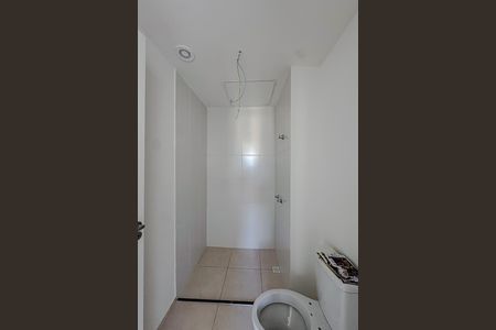 Apartamento para alugar com 55m², 3 quartos e 2 vagas Apartamento para alugar com 55m², 3 quartos e 2 vagasBanheiro