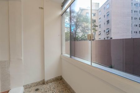 Studio para alugar com 45m², 1 quarto e sem vaga Studio para alugar com 45m², 1 quarto e sem vagaVaranda do studio