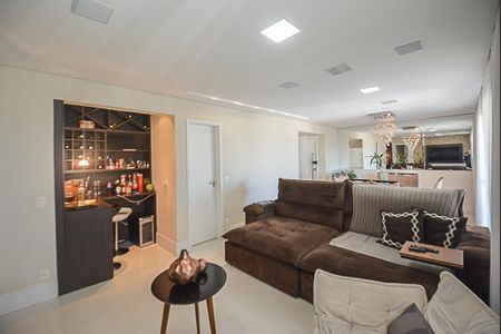 Apartamento para alugar com 123m², 3 quartos e 2 vagasSala