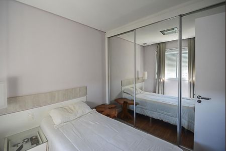 Apartamento para alugar com 123m², 3 quartos e 2 vagasQuarto 1