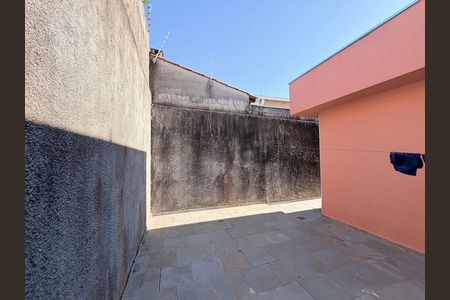 Casa à venda com 186m², 3 quartos e 5 vagasQuintal