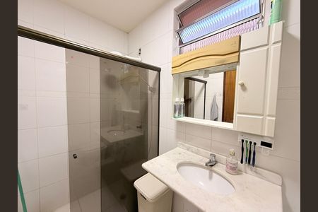 Casa à venda com 186m², 3 quartos e 5 vagasBanheiro Social