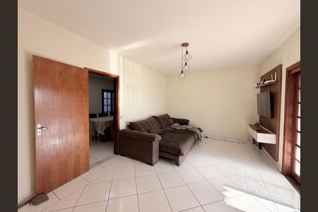 Sala de casa à venda com 3 quartos, 186m² em Vila Aparecida, Jundiaí
