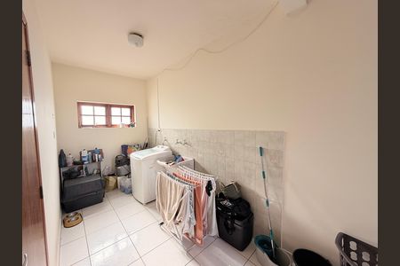 Casa à venda com 186m², 3 quartos e 5 vagasÁrea de Serviço
