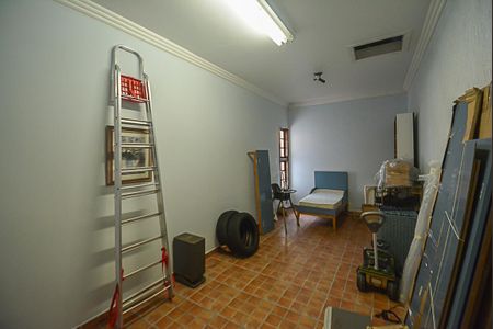 Casa à venda com 184m², 3 quartos e 3 vagas Casa à venda com 184m², 3 quartos e 3 vagasQuarto 2 - Suíte