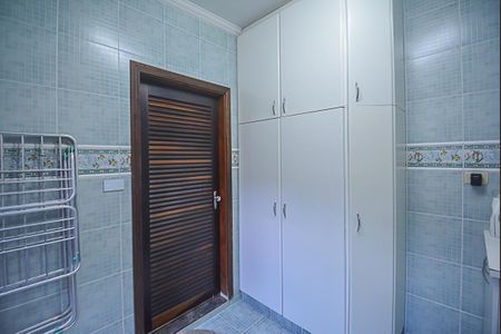 Casa à venda com 184m², 3 quartos e 3 vagas Casa à venda com 184m², 3 quartos e 3 vagasÁrea de Serviço