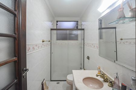 Casa à venda com 184m², 3 quartos e 3 vagas Casa à venda com 184m², 3 quartos e 3 vagasBanheiro