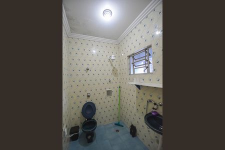 Casa à venda com 184m², 3 quartos e 3 vagas Casa à venda com 184m², 3 quartos e 3 vagasBanheiro da Suíte 2