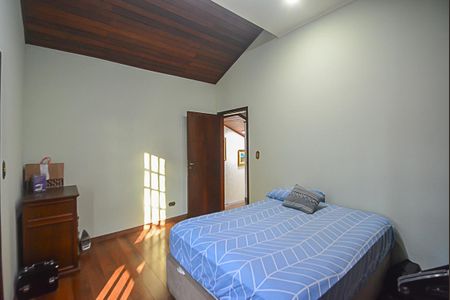 Casa à venda com 184m², 3 quartos e 3 vagas Casa à venda com 184m², 3 quartos e 3 vagasQuarto
