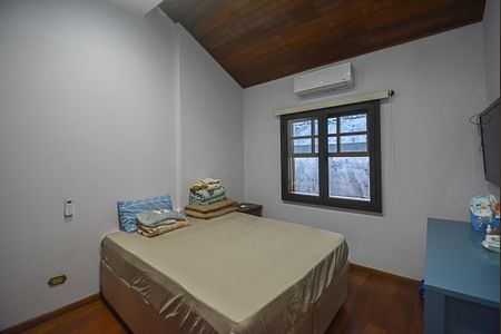 Casa à venda com 184m², 3 quartos e 3 vagas Casa à venda com 184m², 3 quartos e 3 vagasQuarto Suíte